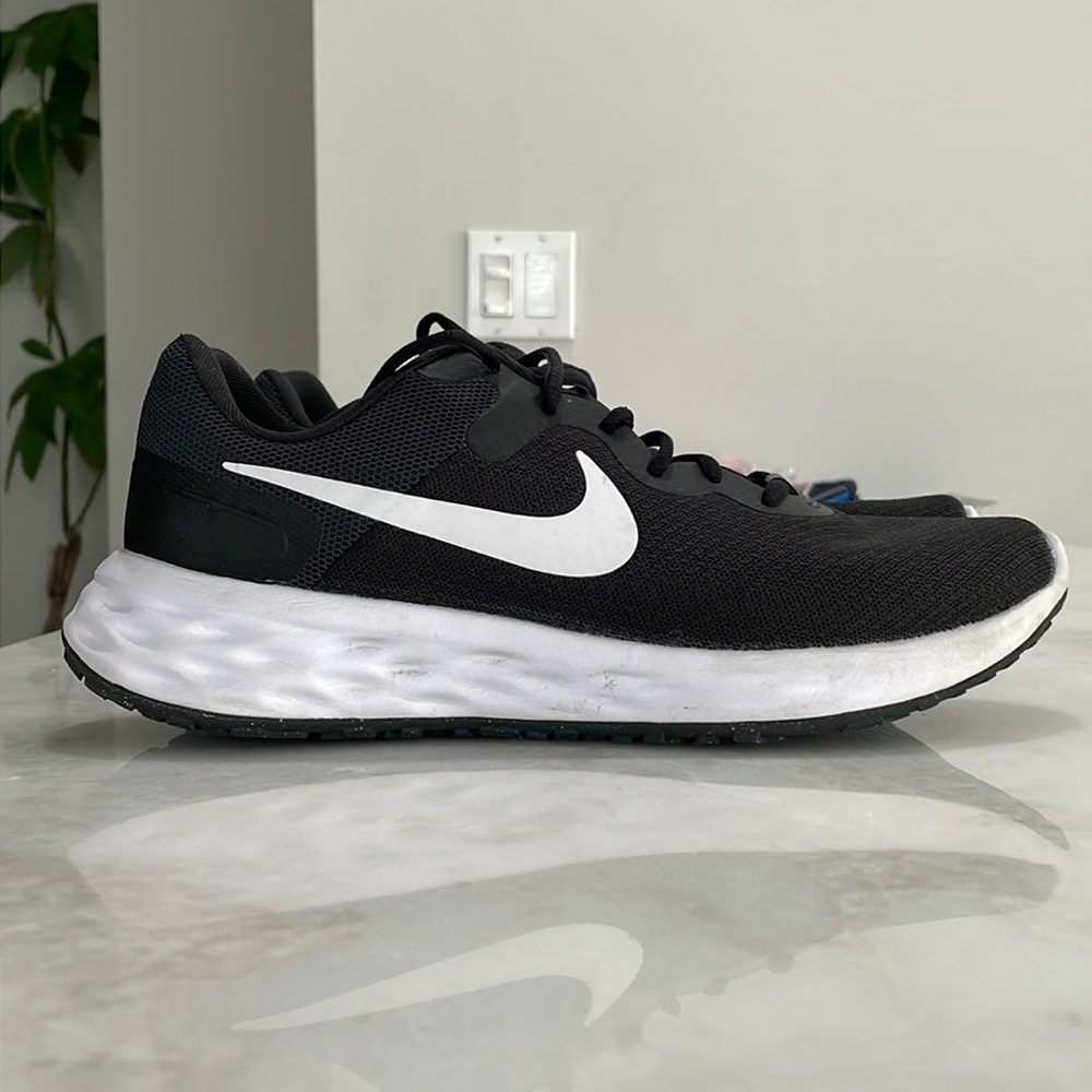 revolution 9 nike
